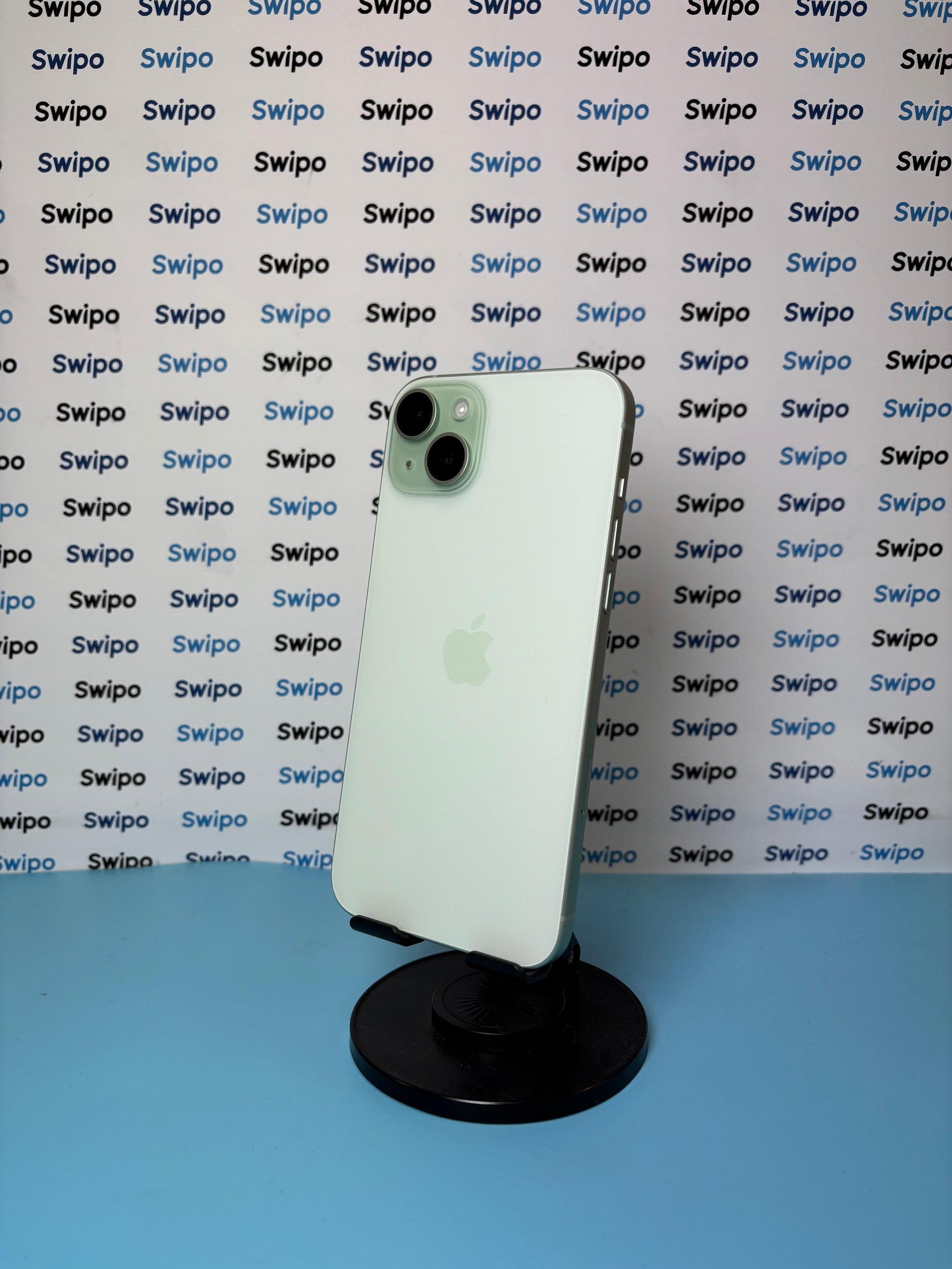 iPhone 15 Plus