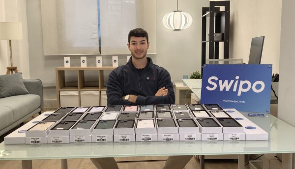 filter: 0; fileterIntensity: 0.000000; filterMask: 0; captureOrientation: 0;
niceRunStatus: 2; hdrForward: 5; shaking: 0.000000; highlight: 1; motionR: 1; algolist: 0;
multi-frame: 1;
brp_mask: 0;
brp_del_th: 0.0000,0.0000;
brp_del_sen: 0.0000,0.0000;
delta:1;
bokeh:1;
ispap:1;
papproctime: 2025:11:07 17:30:43;
module: portrait;hw-remosaic: false;touch: (-1.0, -1.0);sceneMode: 13107200;cct_value: 0;AI_Scene: (0, 0);aec_lux: 231.0;aec_lux_index: 0;albedo:  ;confidence:  ;motionLevel: 1;weatherinfo: weather：Nublado, icon:1, weatherInfo:100;temperature: 34;zeissColor: nature;